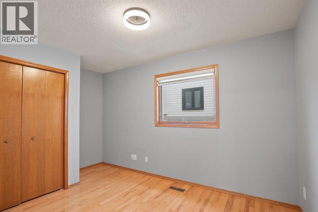 87 Denison Crescent — photo 12