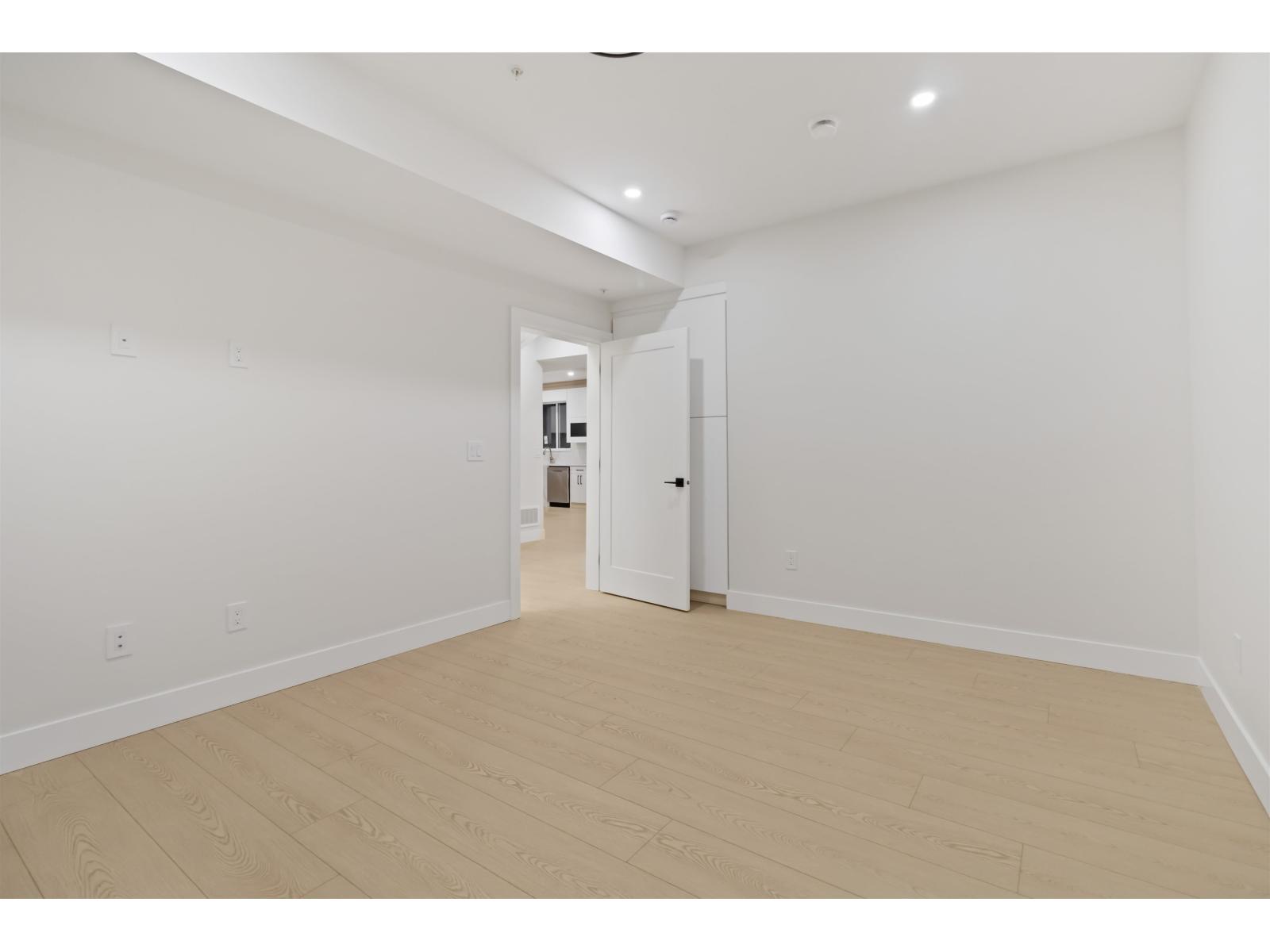 25 14550 MORRIS VALLEY ROAD, Mission