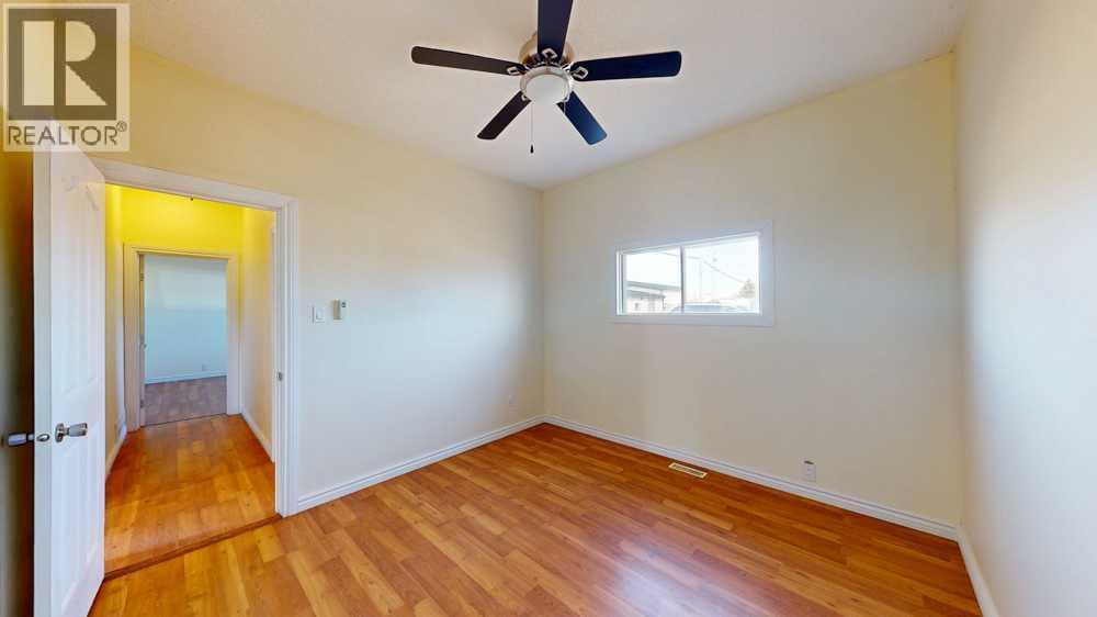 5 1 Avenue E — photo 10