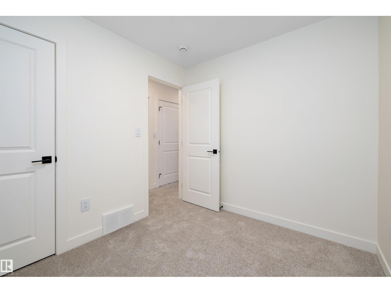 11418 96 ST NW, Edmonton