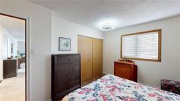 5 Middle Drive, Winnipeg Beach, MB R0C3G0 Photo 32