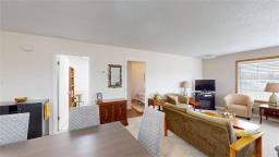 5 Middle Drive, Winnipeg Beach, MB R0C3G0 Photo 9
