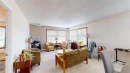 5 Middle Drive, Winnipeg Beach, MB R0C3G0 Photo 10