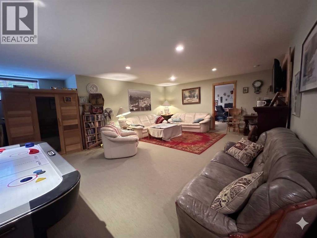 17 Ironstone Drive — photo 9