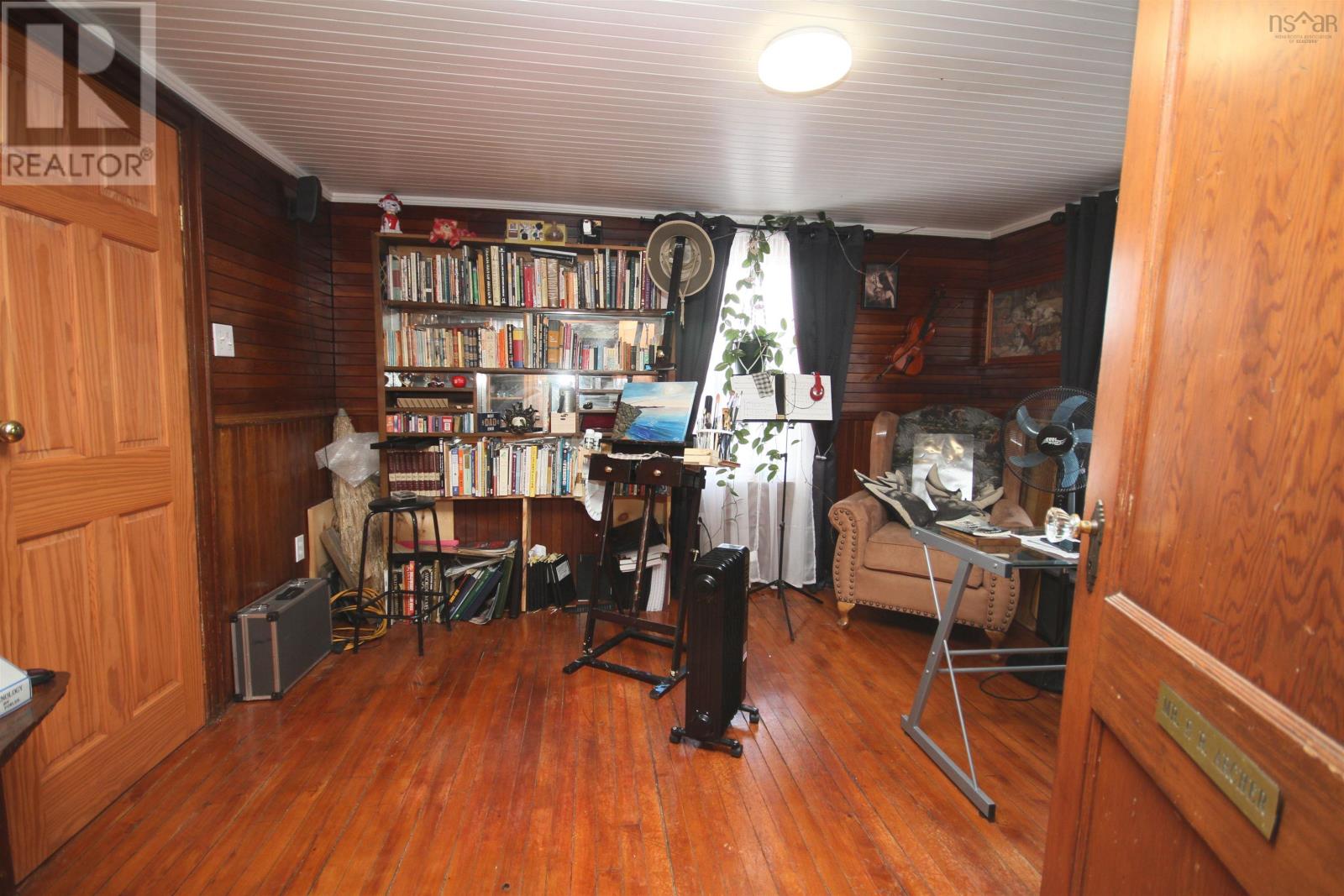 Property 17 of 48 of 1922 Highway 19