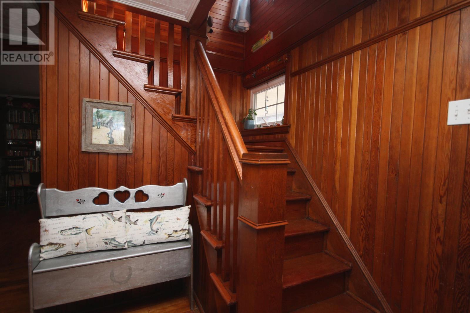 Property 19 of 48 of 1922 Highway 19