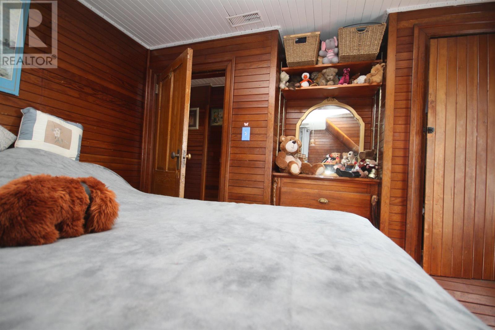 Property 22 of 48 of 1922 Highway 19