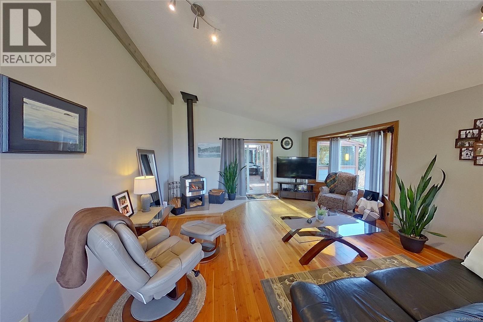 1101 Ewen Rd — photo 16