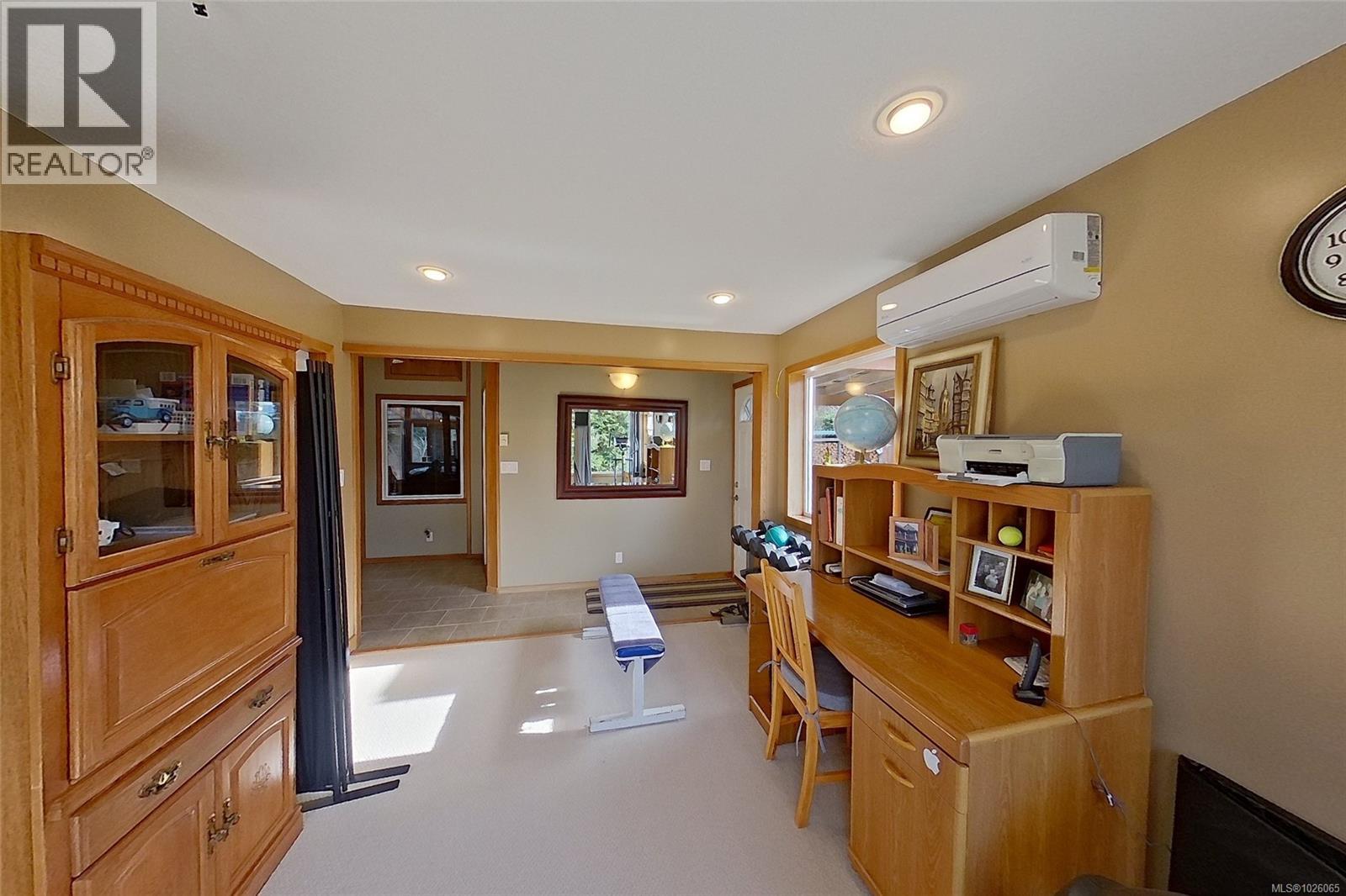 1101 Ewen Rd — photo 44