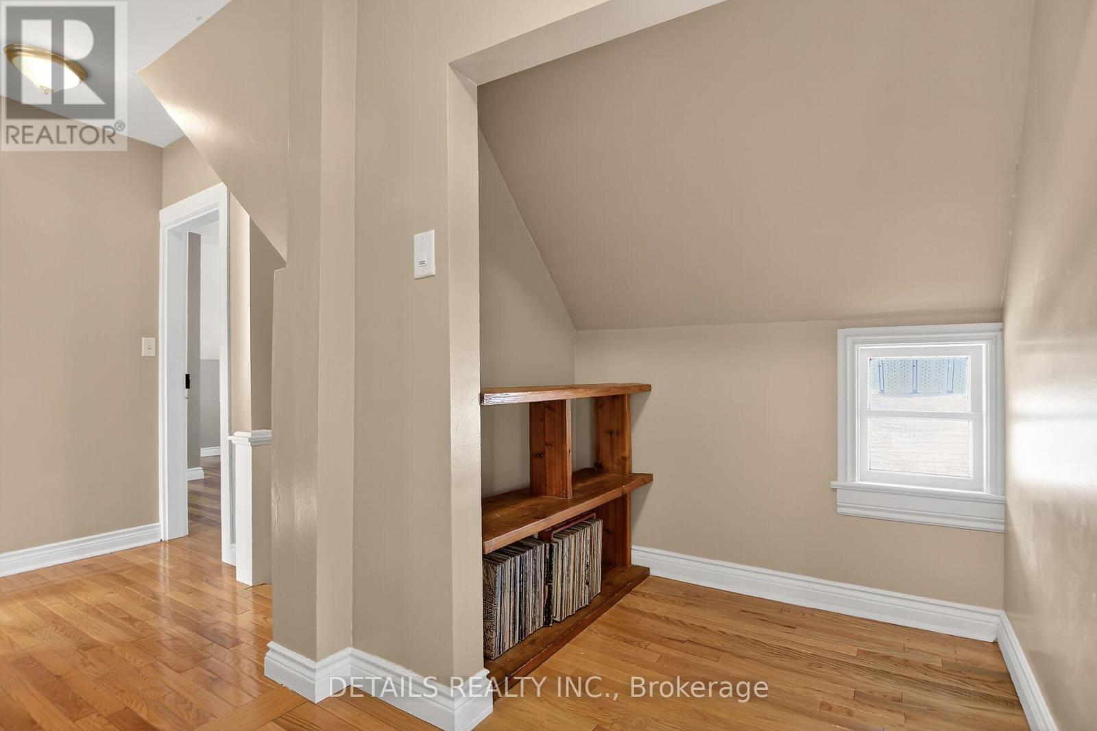5554 OSGOODE MAIN STREET — photo 24