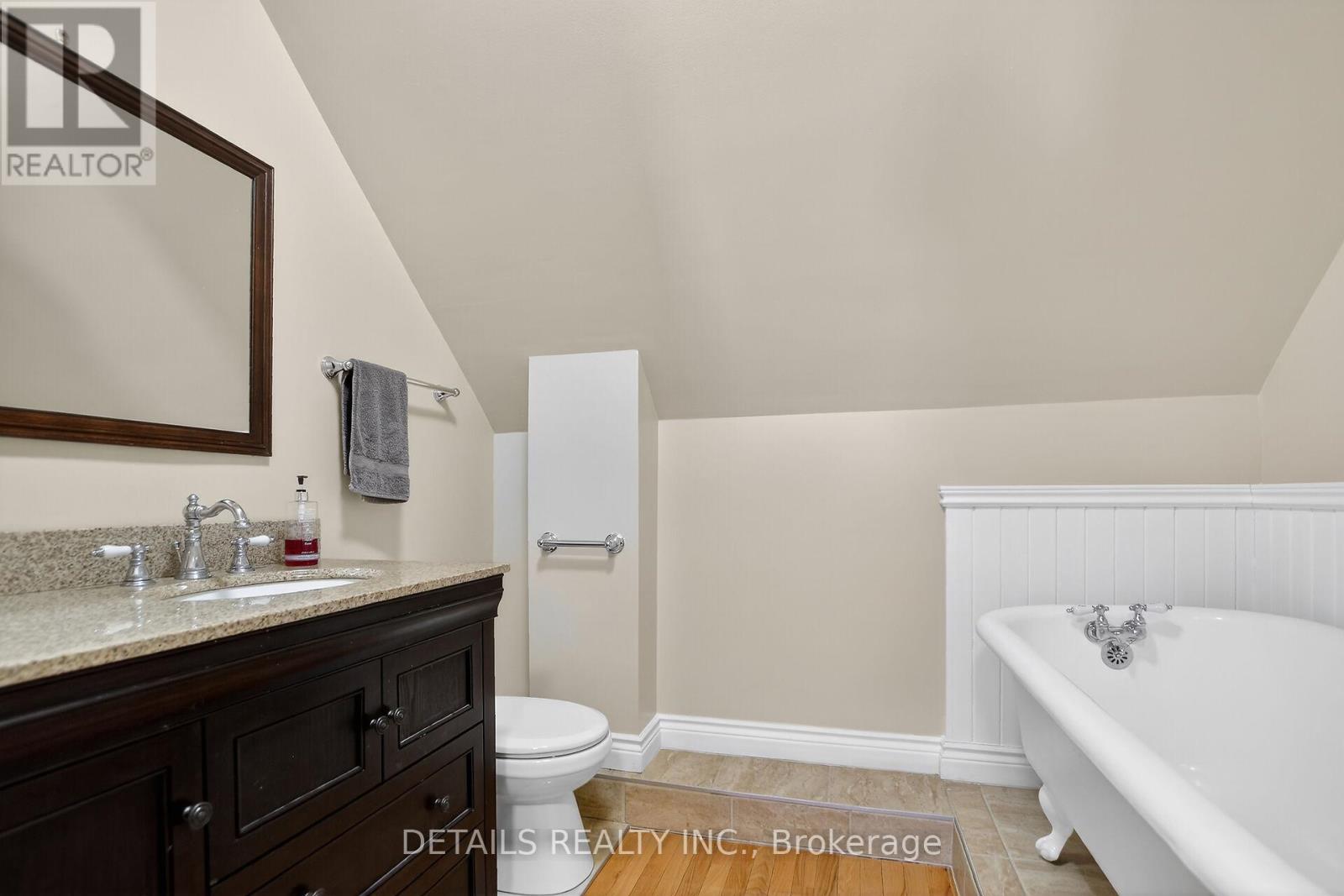 5554 OSGOODE MAIN STREET — photo 25