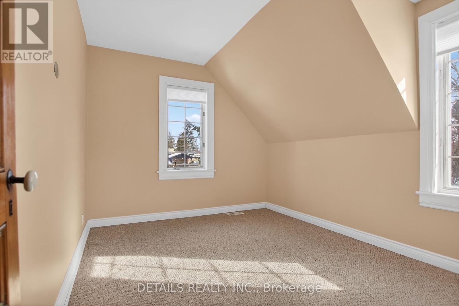 5554 OSGOODE MAIN STREET — photo 27