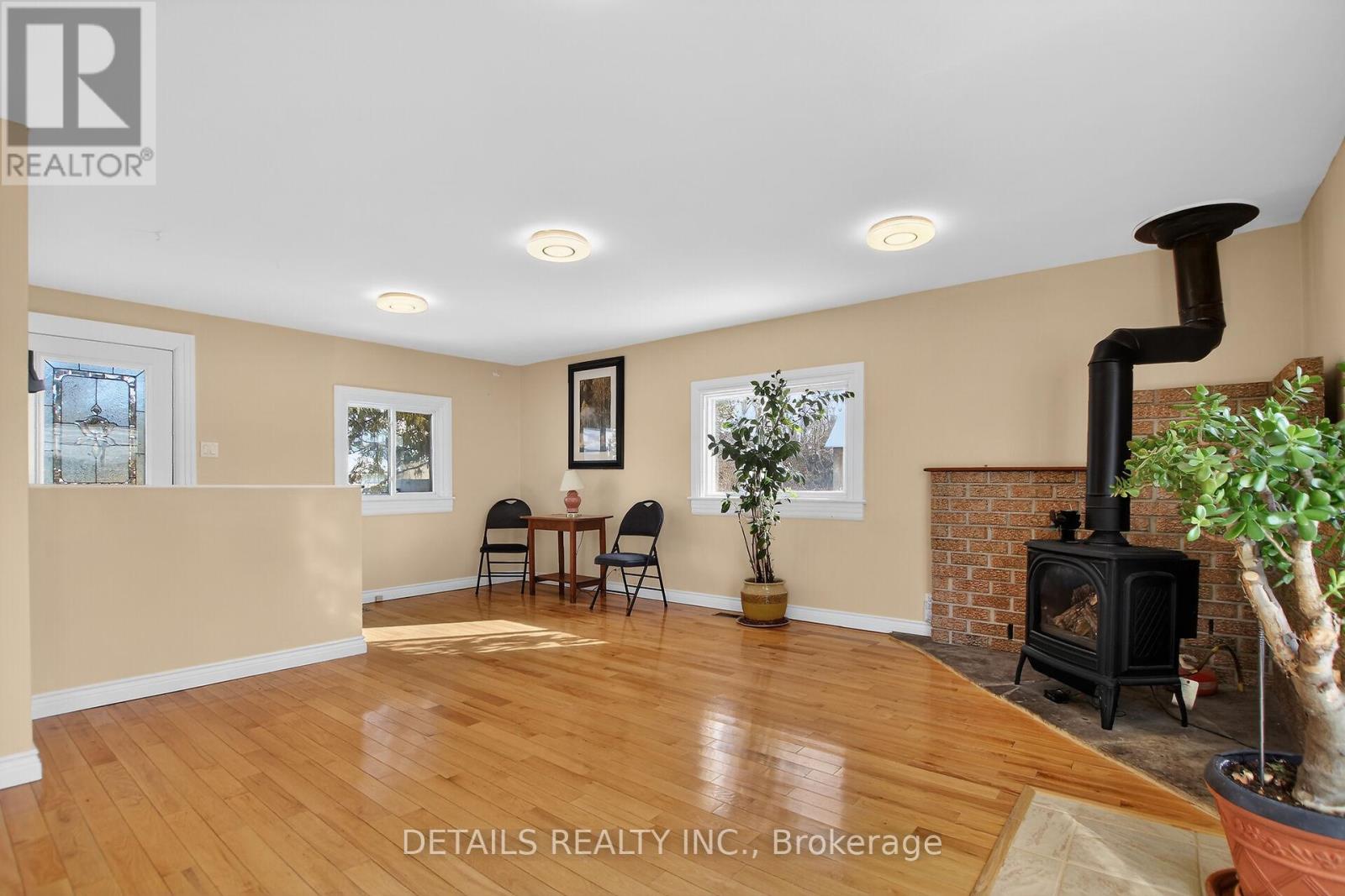 5554 OSGOODE MAIN STREET — photo 31