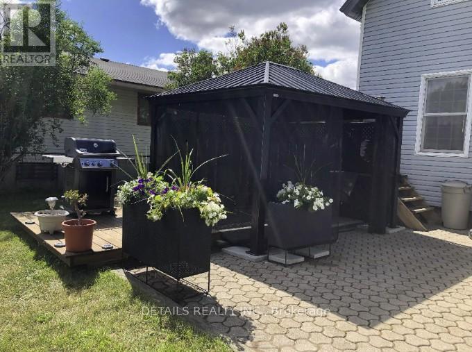 5554 OSGOODE MAIN STREET — photo 45