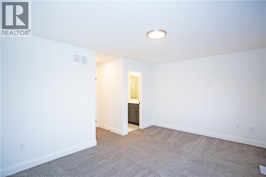31 DANA Drive — photo 17