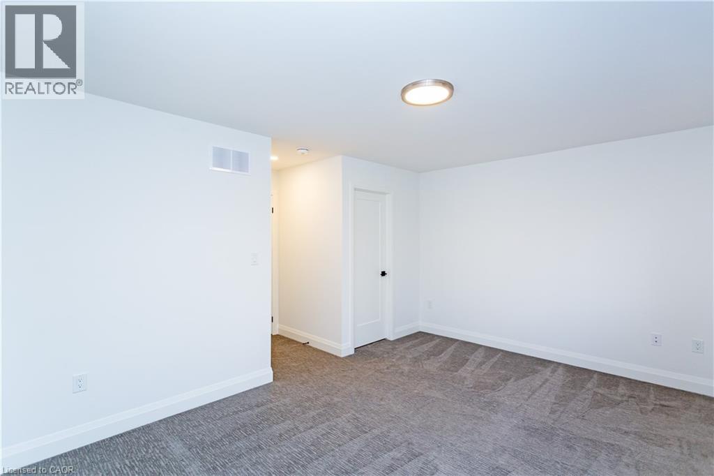 31 DANA Drive — photo 19