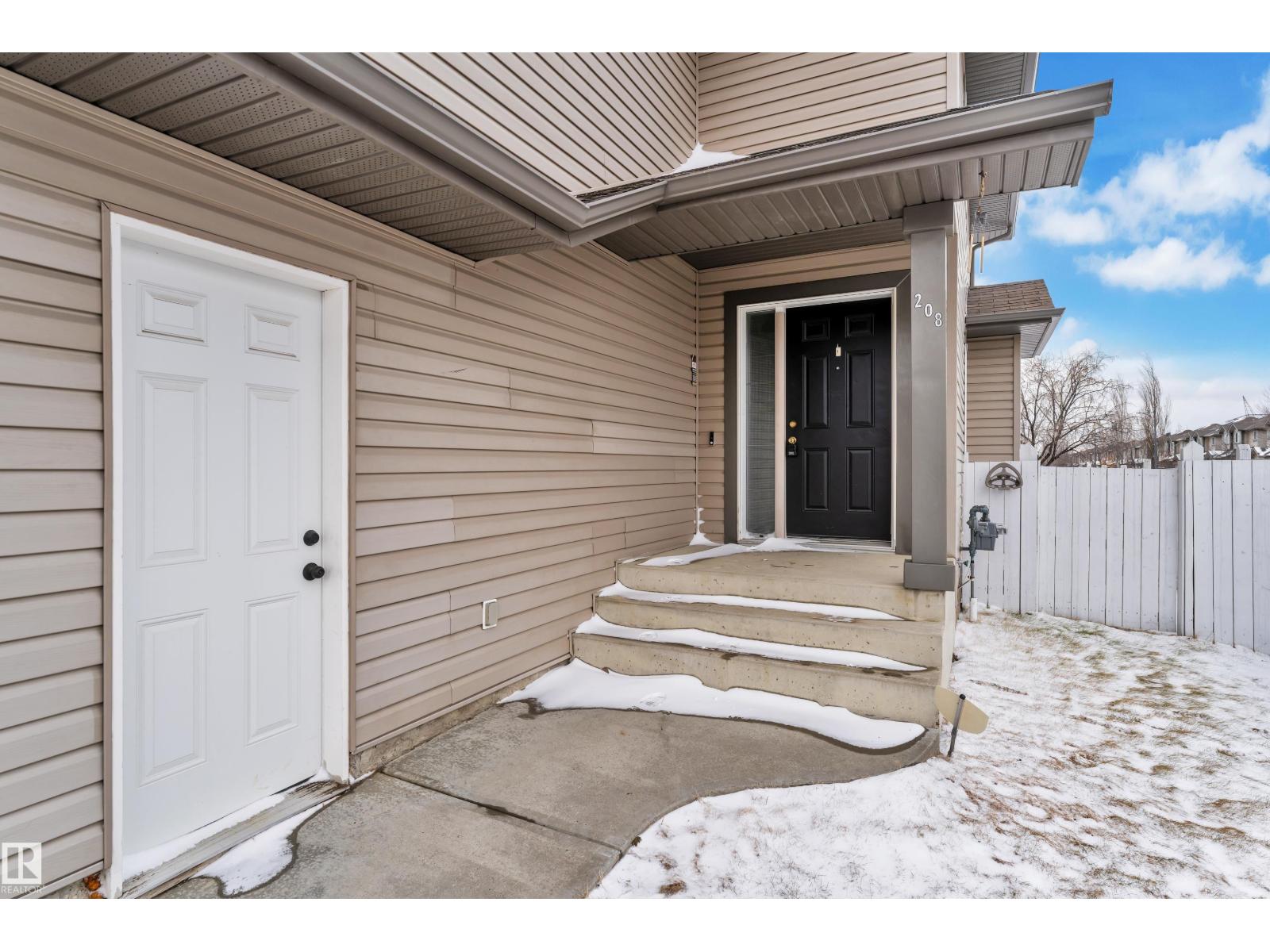 208 79 ST SW, Edmonton