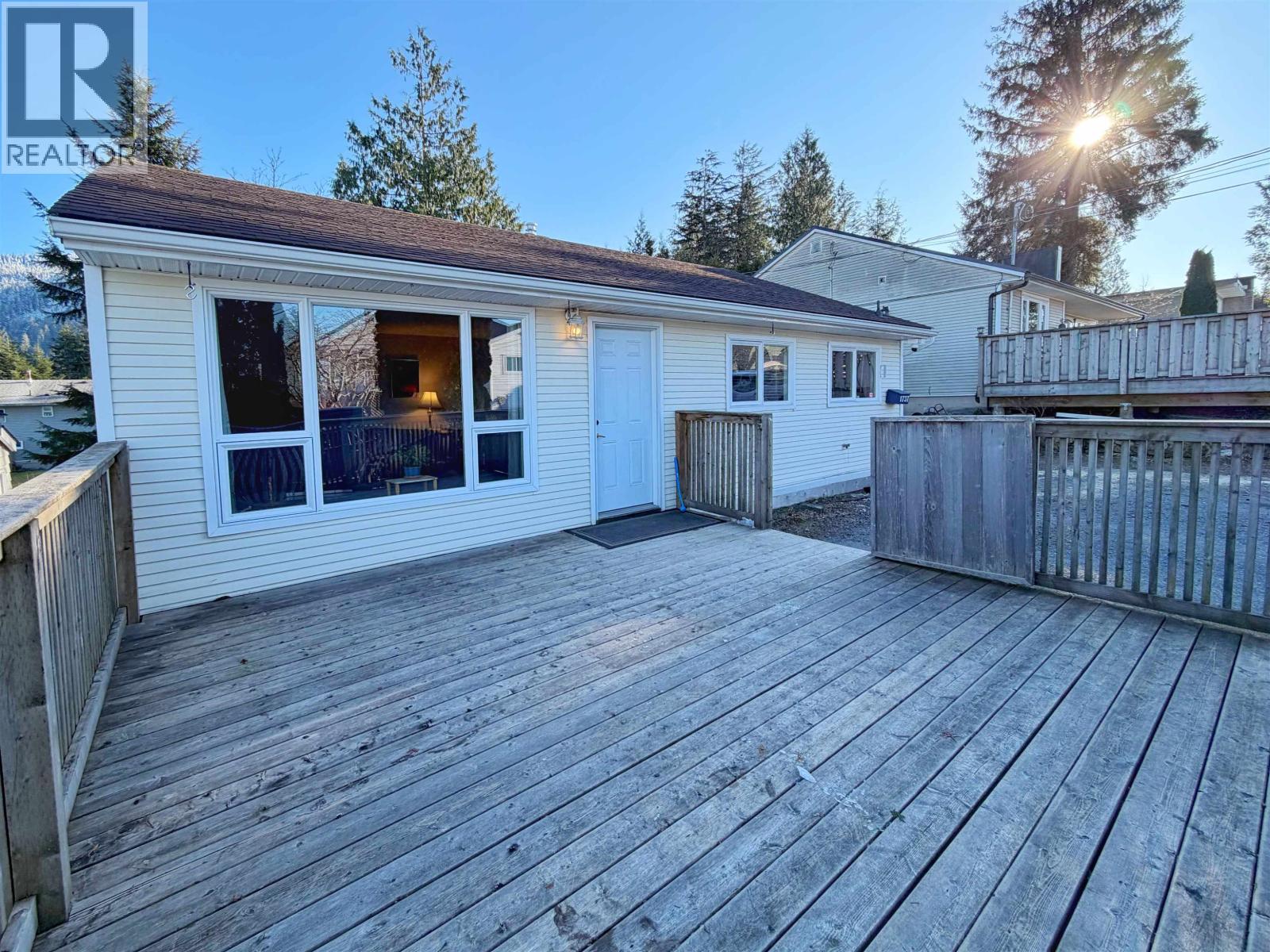 1737 ATLIN AVENUE — photo 20