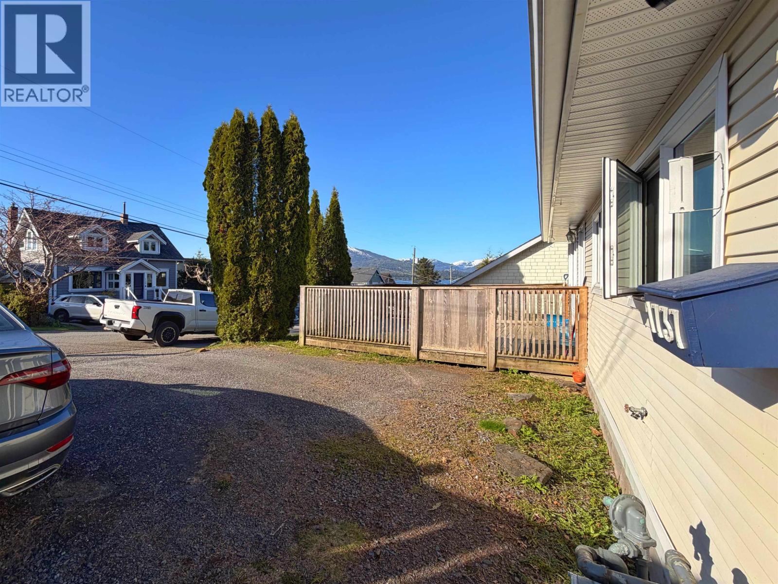1737 ATLIN AVENUE — photo 22