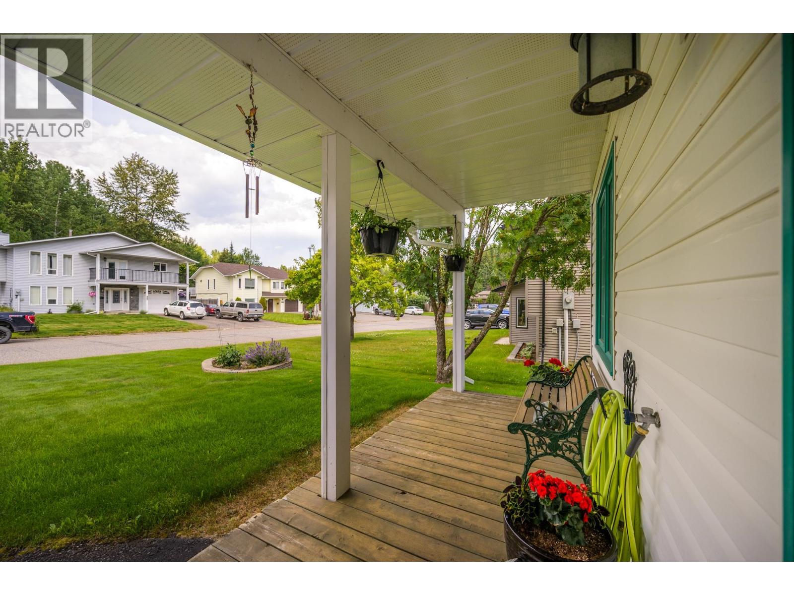 Kitchen of 1917 CLEARWOOD CRESCENT · Prince George, BC