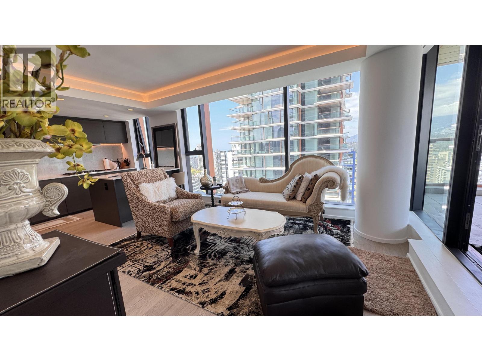 2 Bed, 2 Bath House for Rent in Vancouver – 2203 1408 ROBSON STREET, Vancouver - Image 10