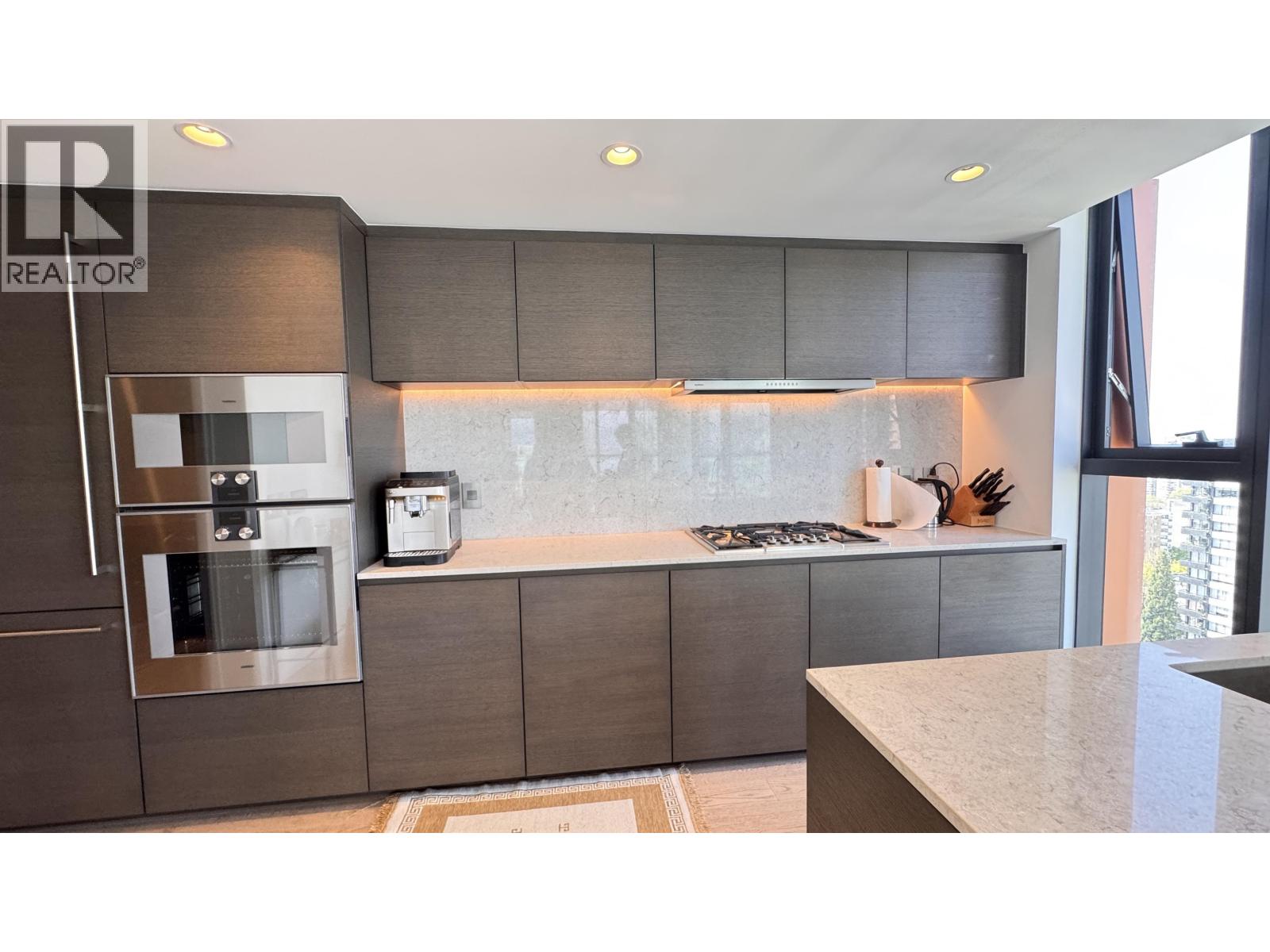 2 Bed, 2 Bath House for Rent in Vancouver – 2203 1408 ROBSON STREET, Vancouver - Image 14