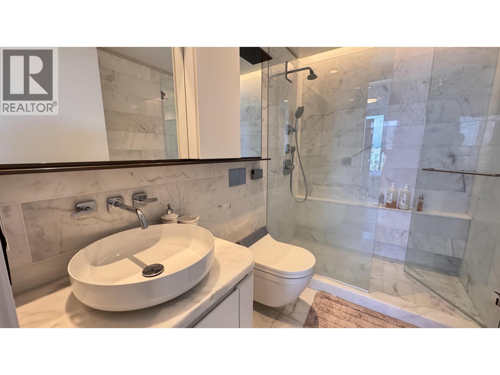 2 Bed, 2 Bath House for Rent in Vancouver – 2203 1408 ROBSON STREET, Vancouver - Image 8