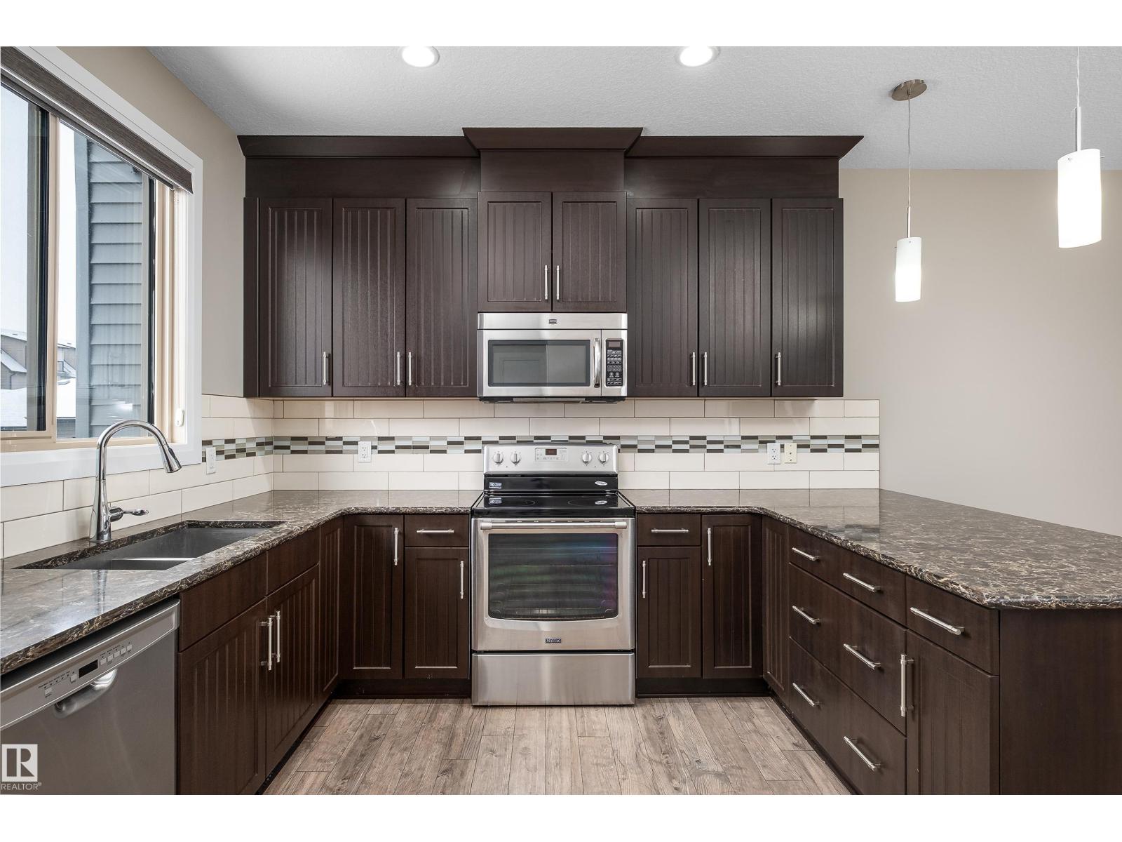 76 GILMORE WY, Spruce Grove
