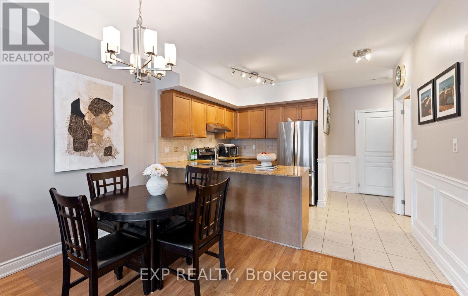 #208 9901 KEELE STREET - 12