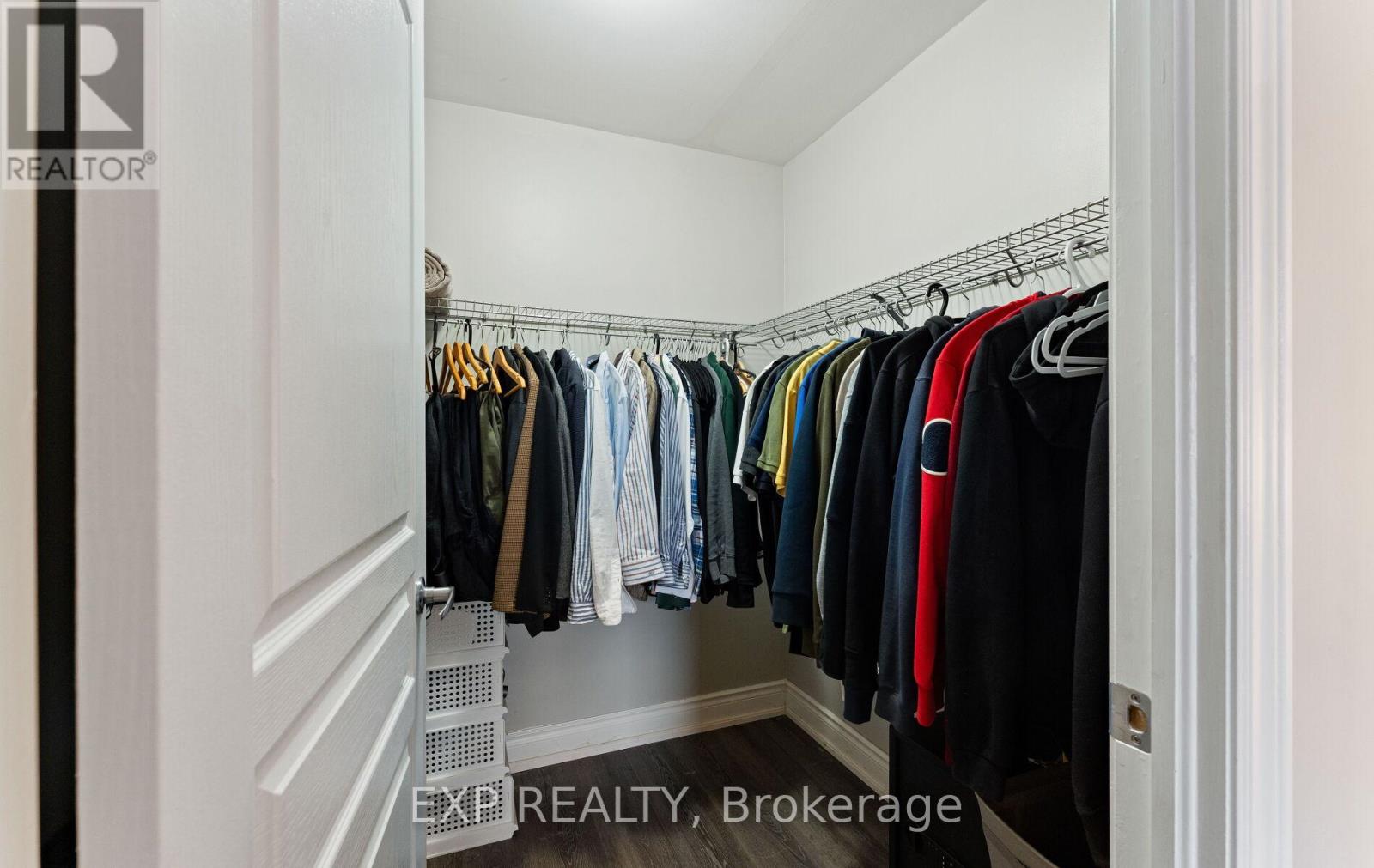 #208 9901 KEELE STREET - 16