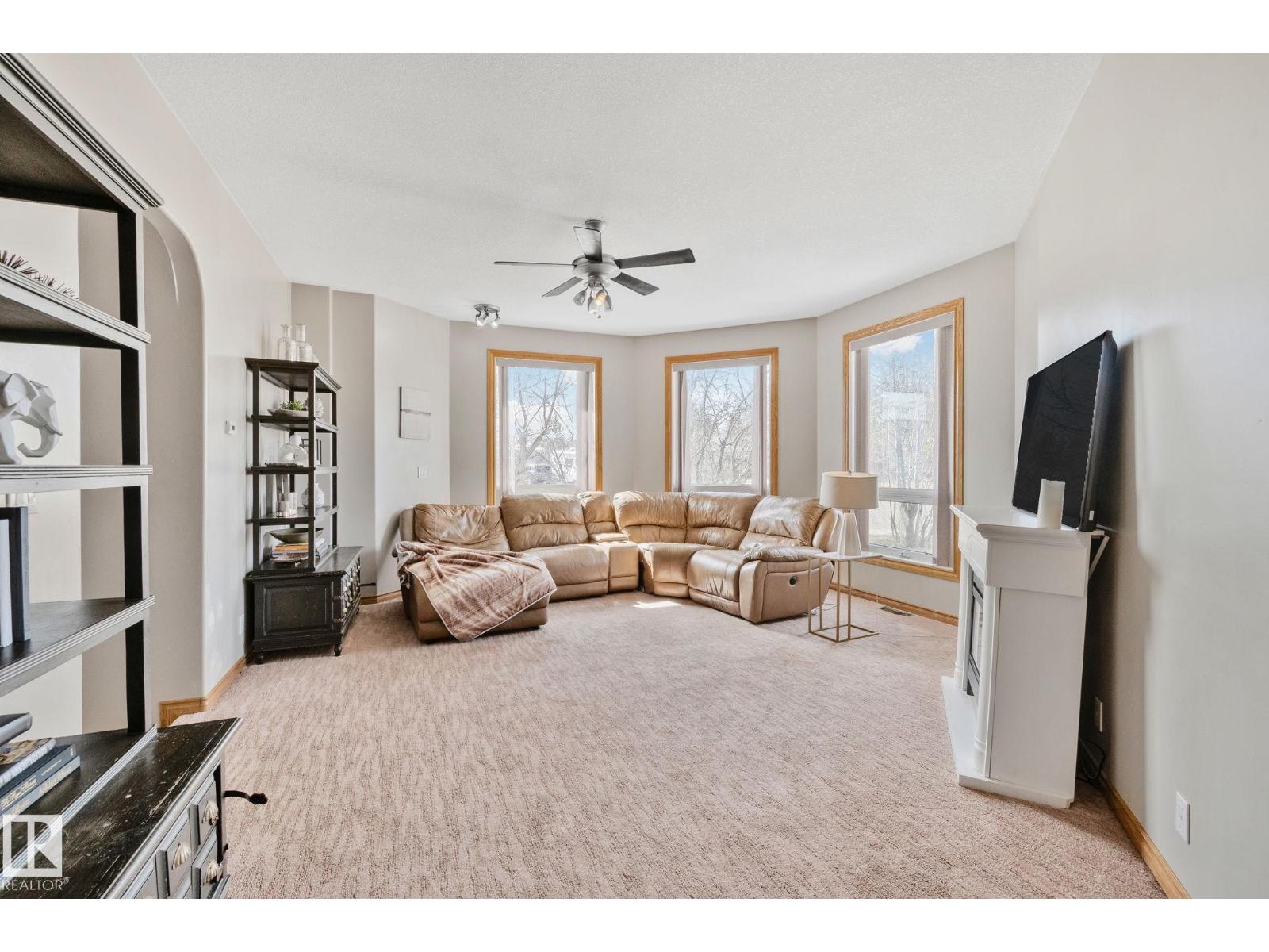 4228 8 AV — photo 16