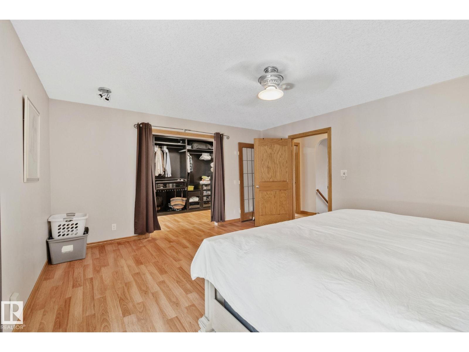 4228 8 AV — photo 29