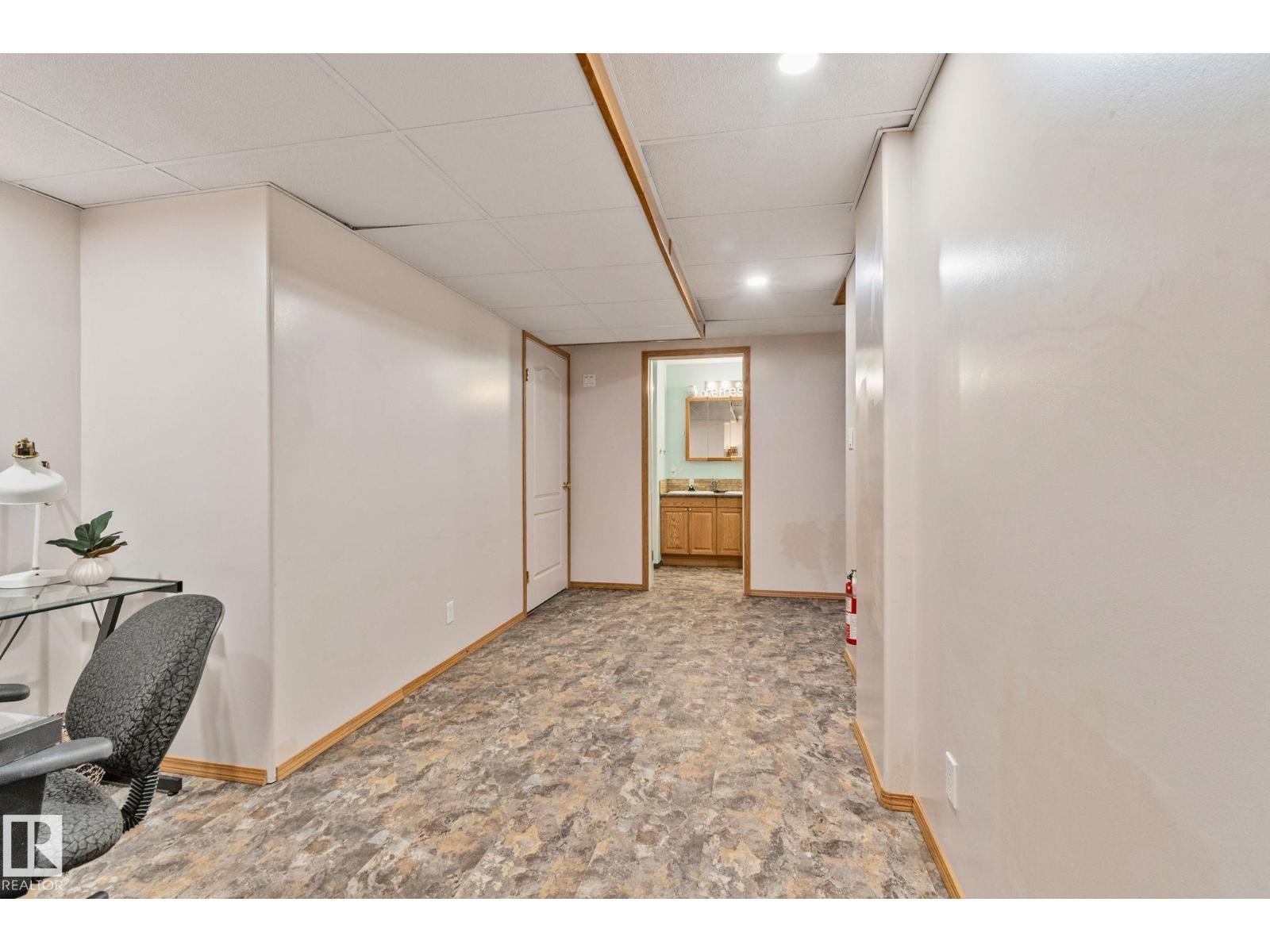 4228 8 AV — photo 42