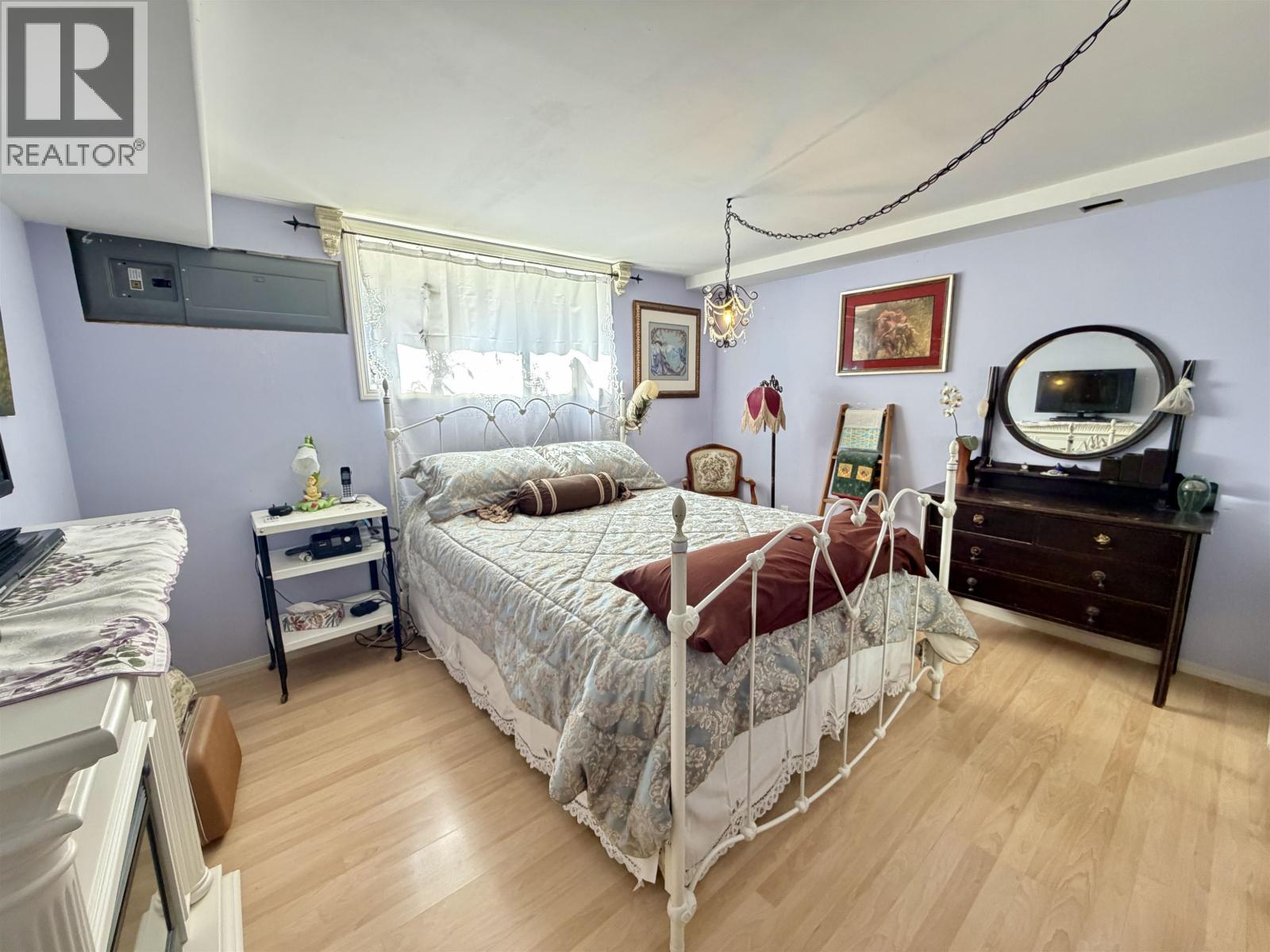 731 NECHAKO AVENUE - 36