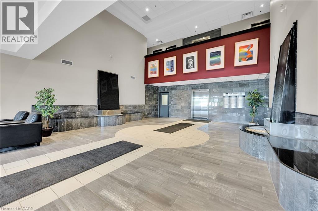 1100 SOUTH SERVICE Road Unit# 423, Stoney Creek, Ontario, L8E0C5 — Photo 7