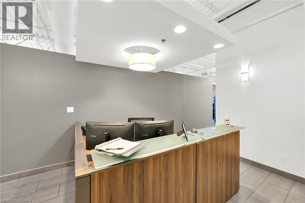 1100 SOUTH SERVICE Road Unit# 423, Stoney Creek, Ontario, L8E0C5 — Photo 10