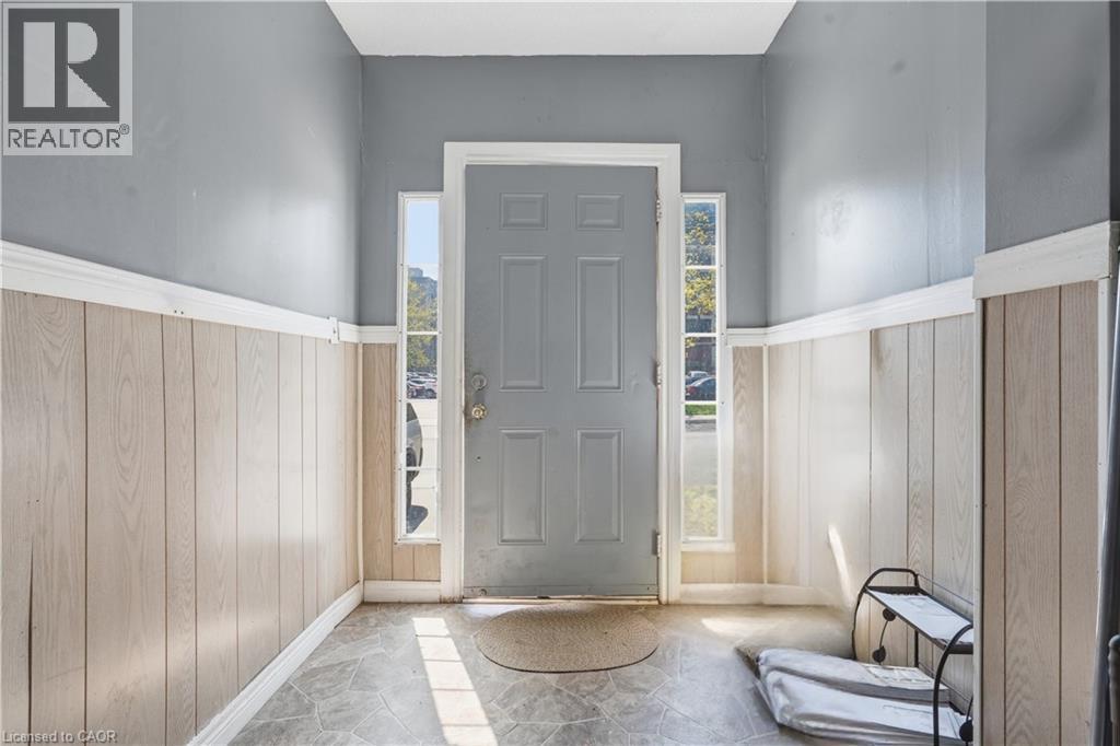 211 REBECCA Street, Hamilton, Ontario L8R1C2 - Photo 2