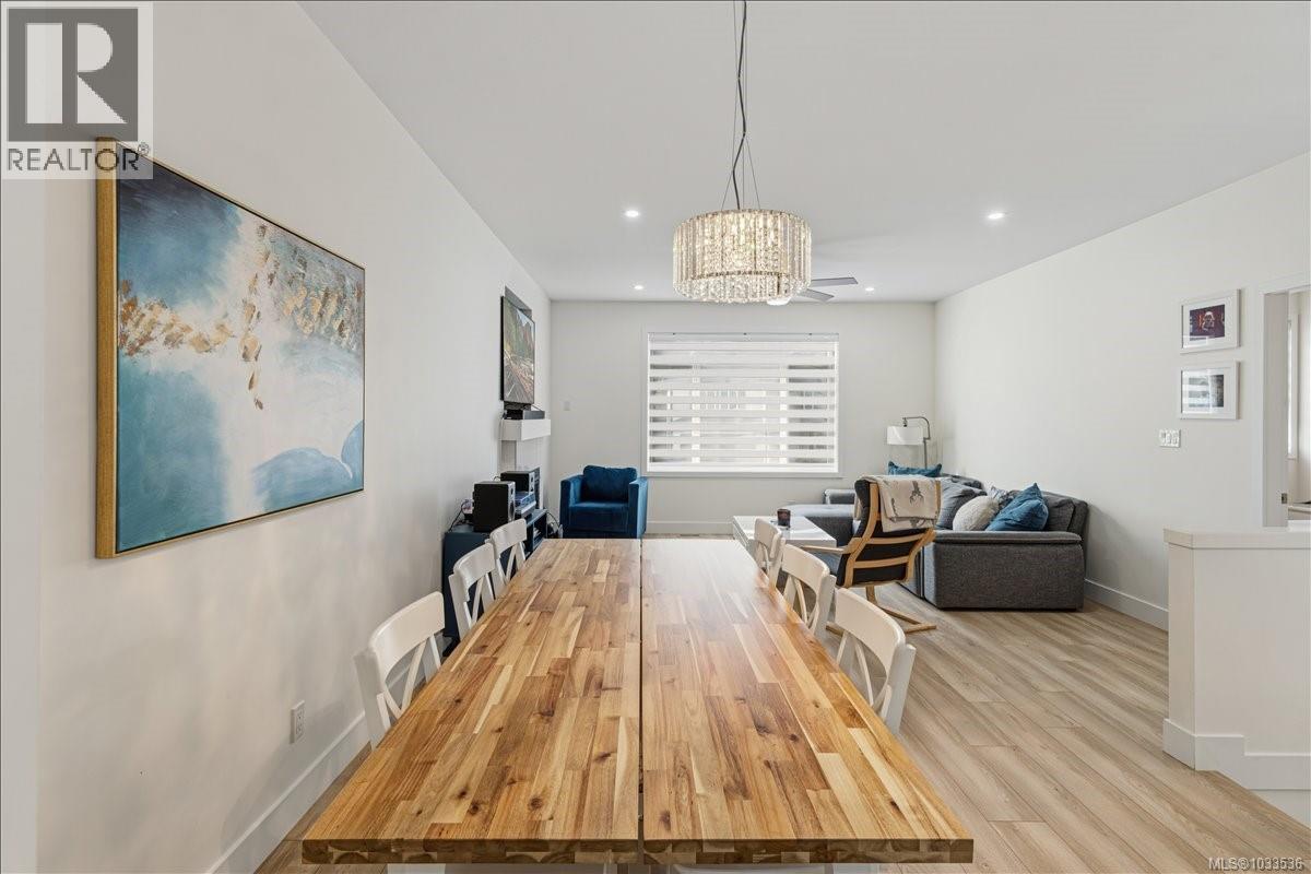 370 Avaani Way - 10
