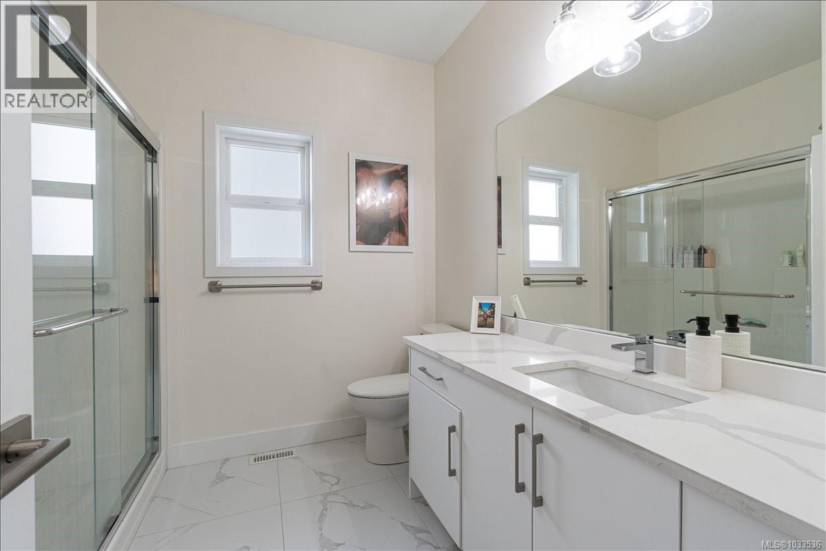 370 Avaani Way - 19