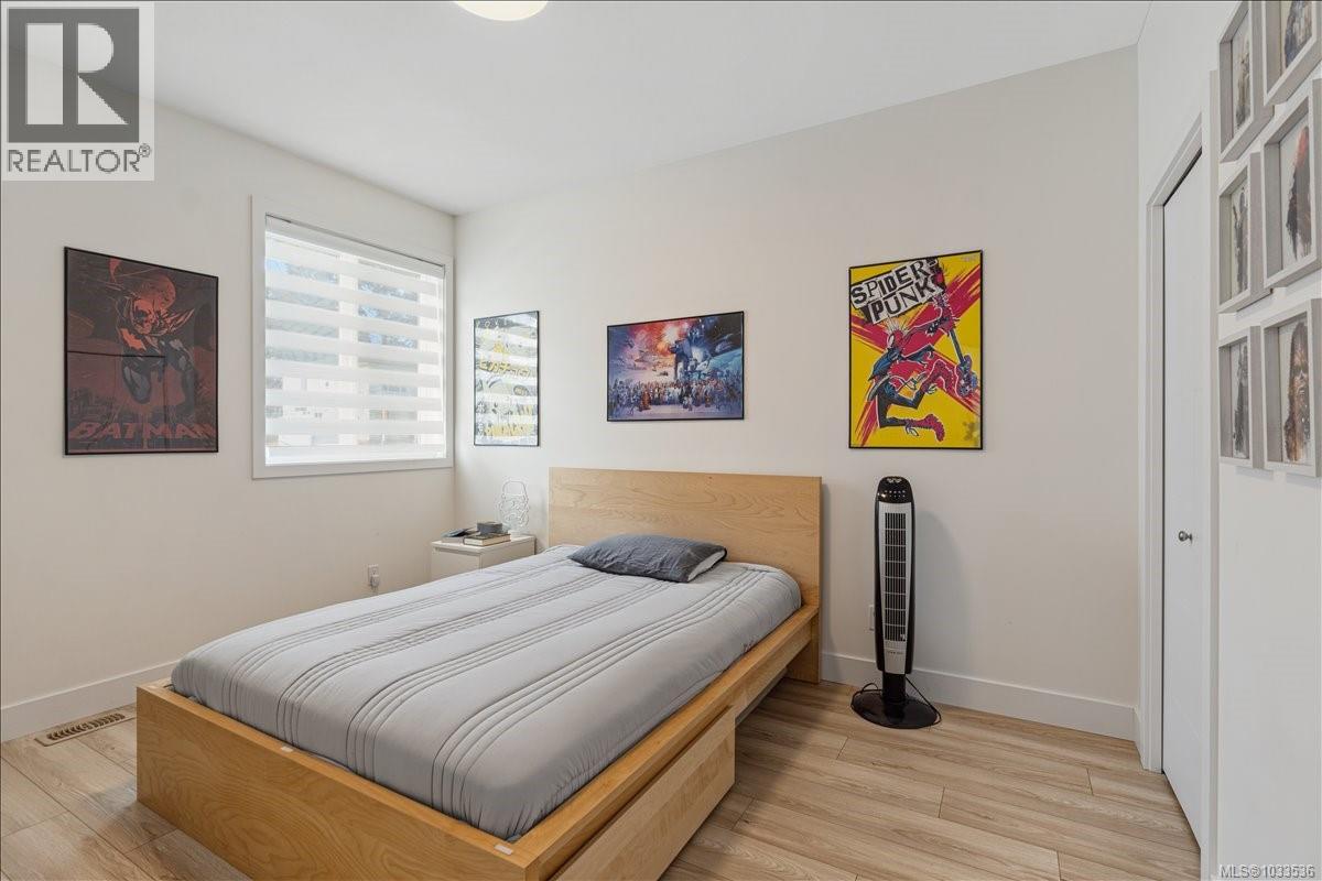370 Avaani Way - 21