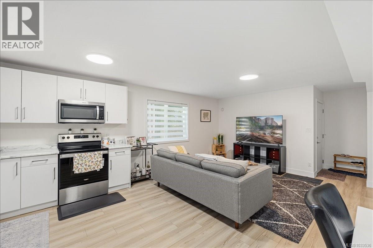 370 Avaani Way - 33