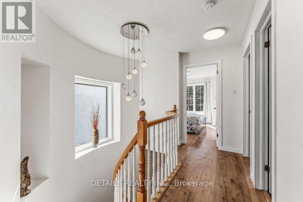 8 WIMBLEDON WAY - 14