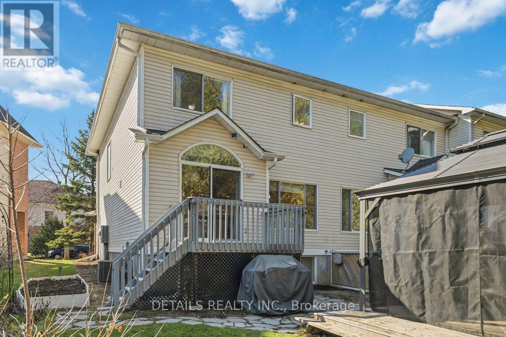 8 WIMBLEDON WAY - 27