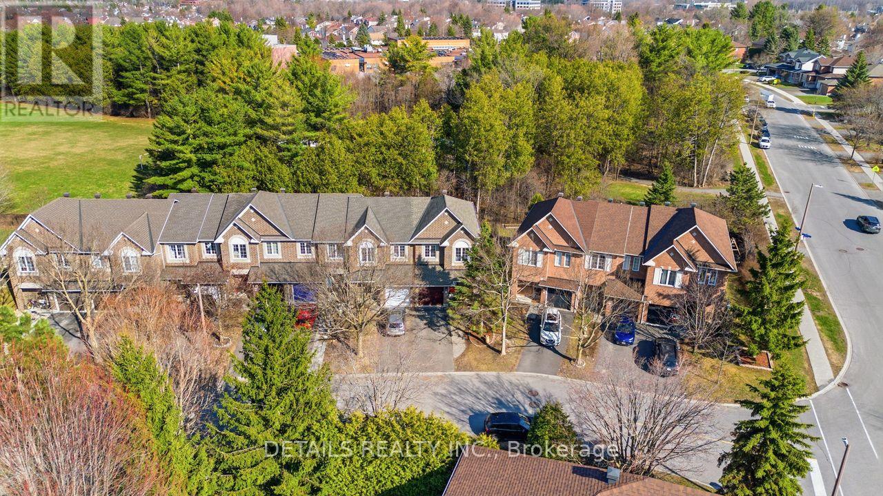 8 WIMBLEDON WAY - 30