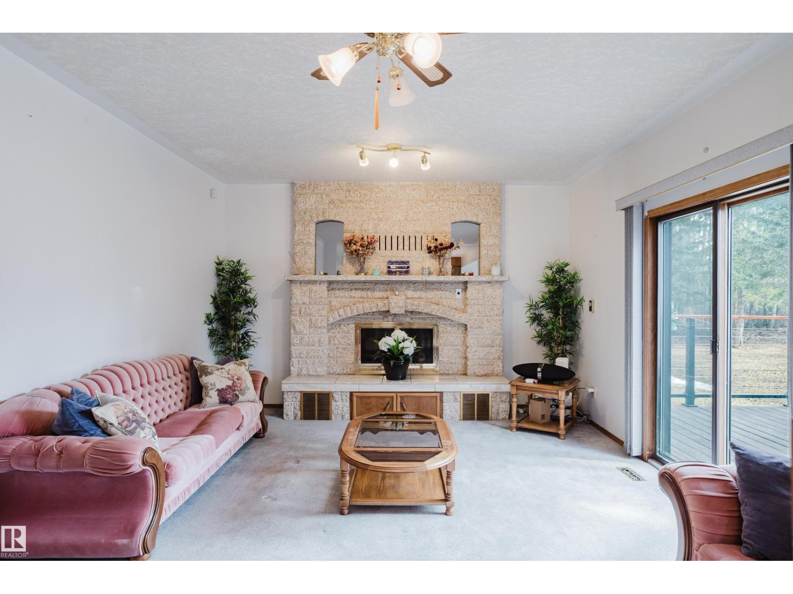 #74 23248 TWP ROAD 522, Rural Strathcona County