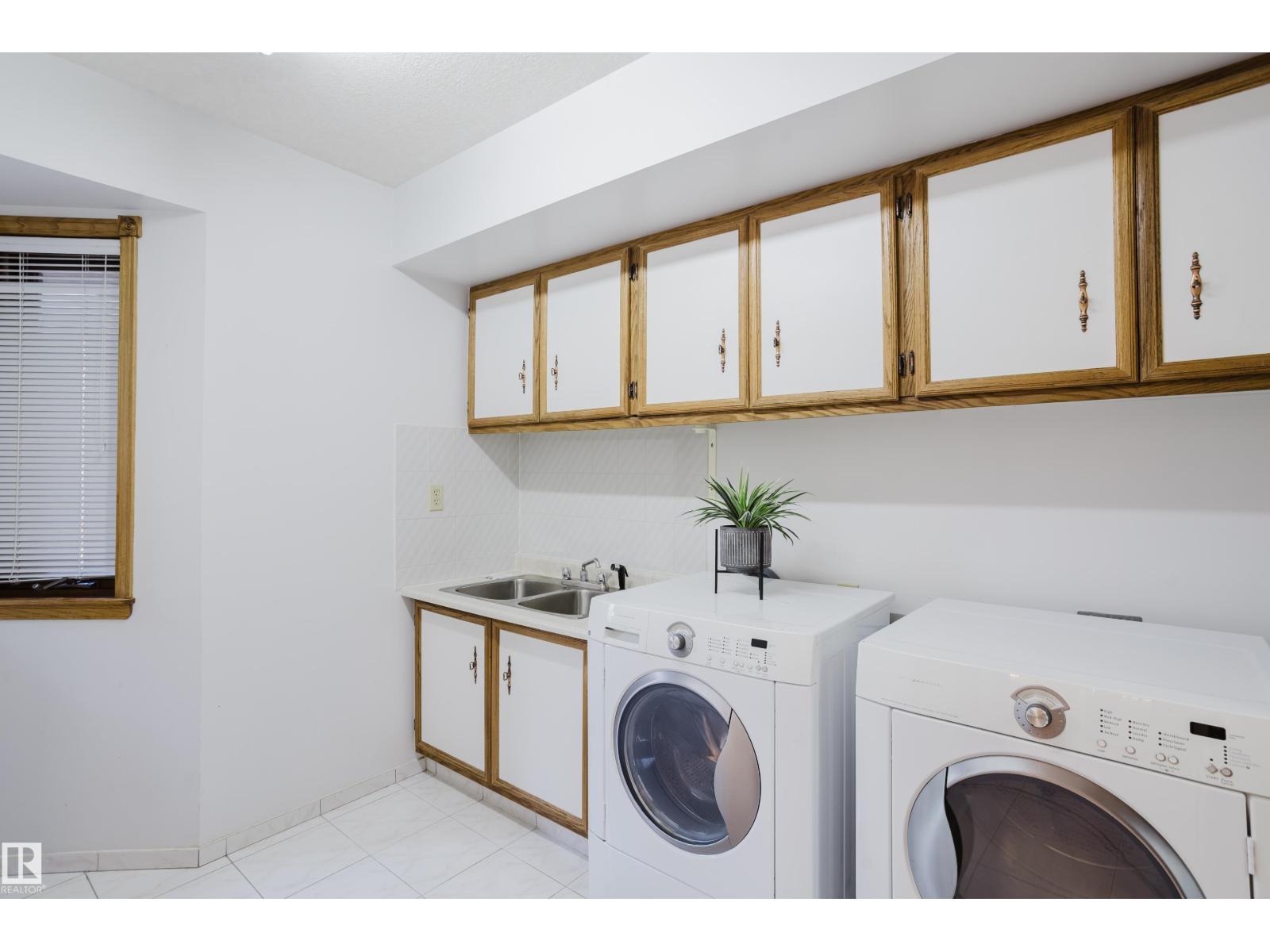 #74 23248 TWP ROAD 522, Rural Strathcona County