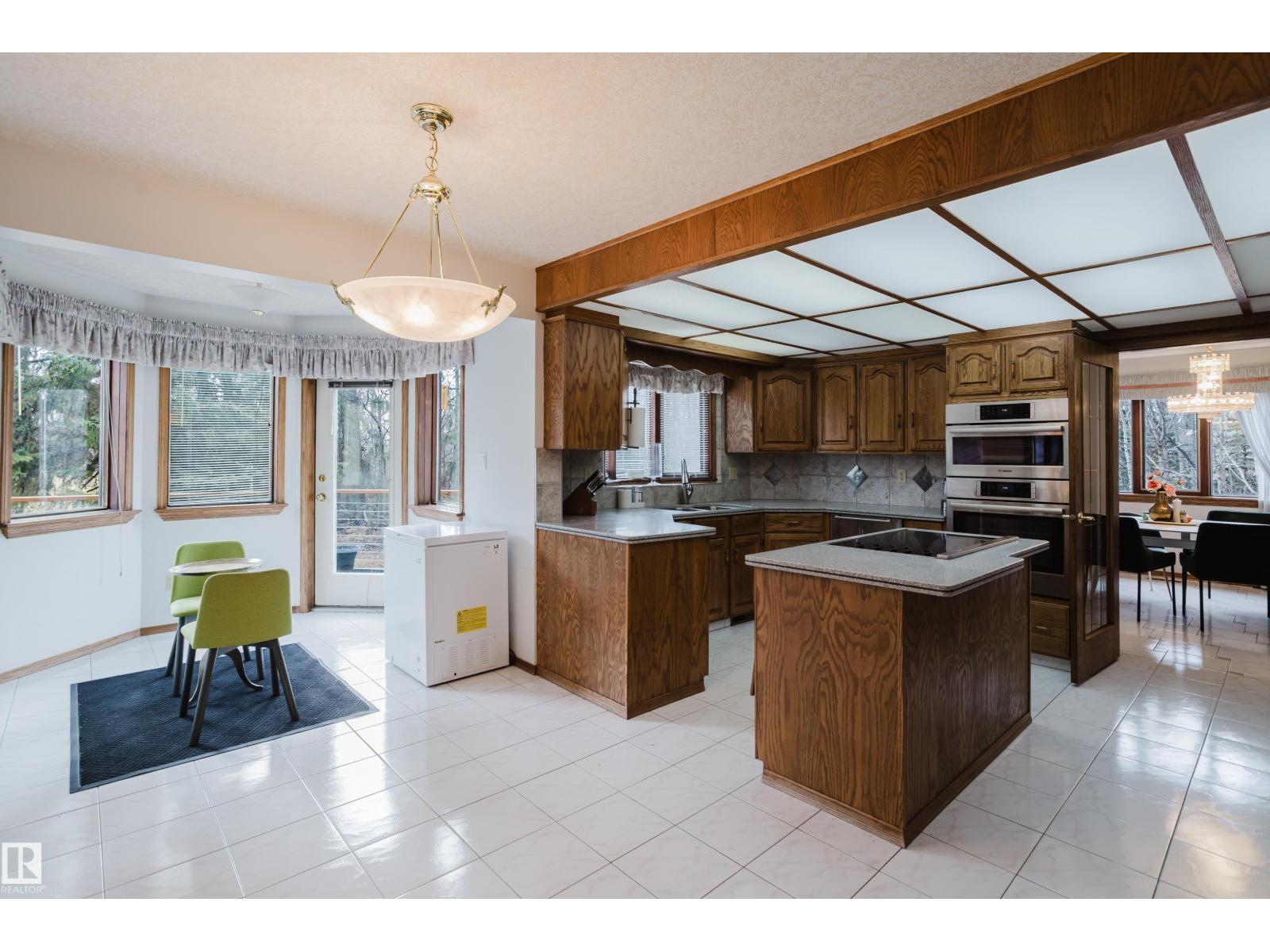 #74 23248 TWP ROAD 522, Rural Strathcona County