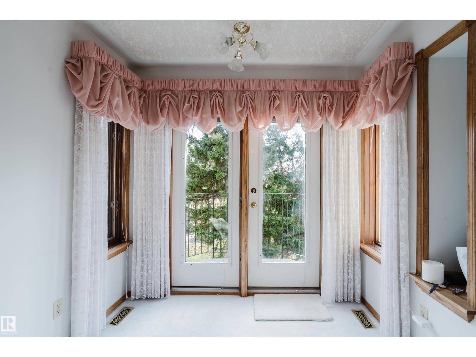 #74 23248 TWP ROAD 522, Rural Strathcona County