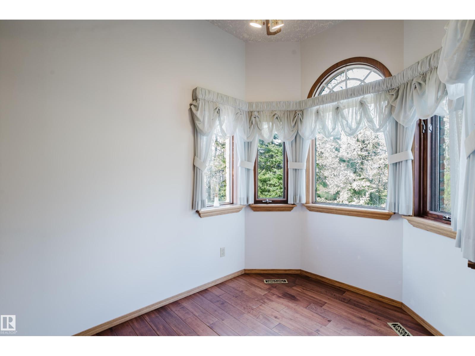 #74 23248 TWP ROAD 522, Rural Strathcona County