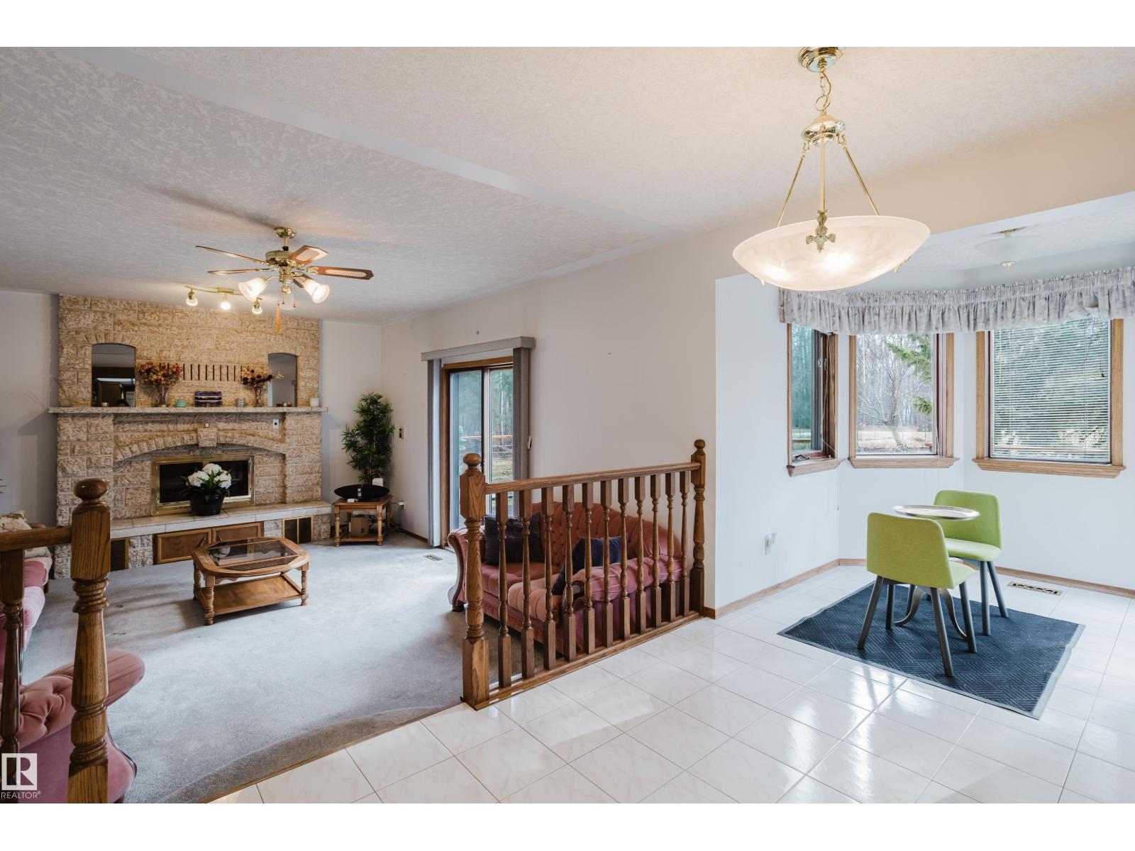 #74 23248 TWP ROAD 522, Rural Strathcona County